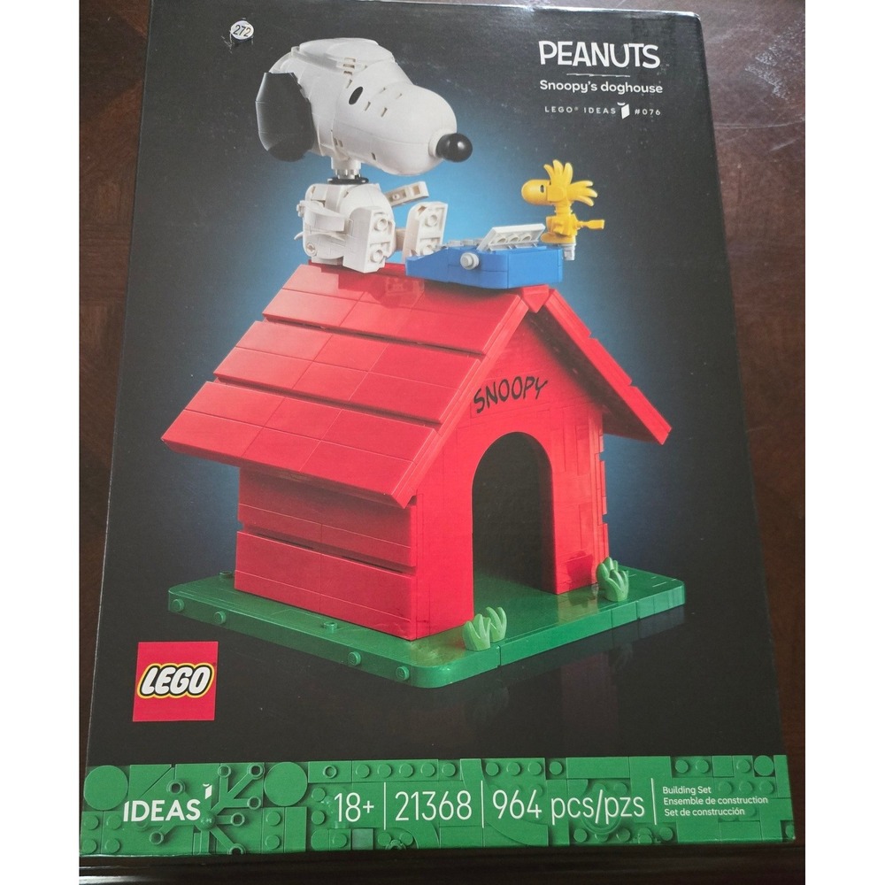 LEGO Ideas Peanuts Snoopy's Doghouse 21368 Building Set 964 Pcs New Sealed